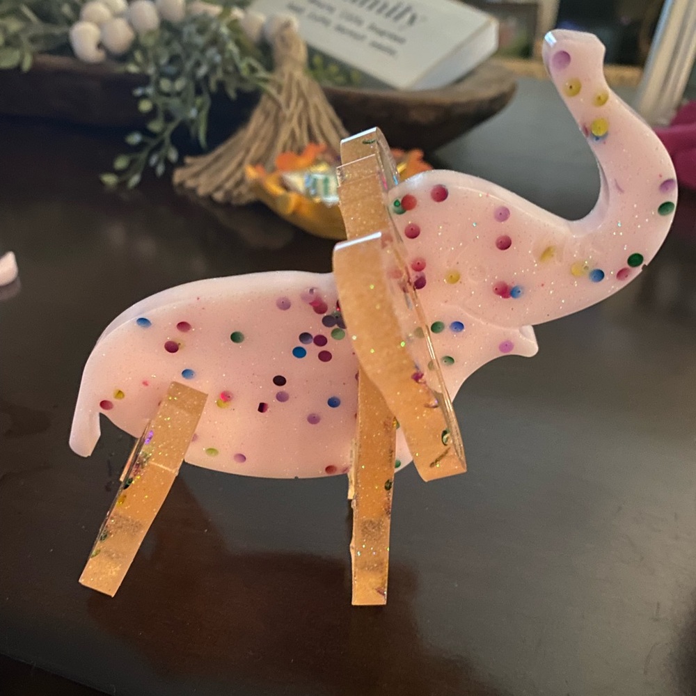 Elephant “puzzle”